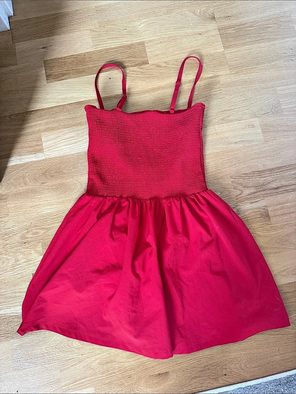 Abercrombie & Fitch YPB motionTEK Smocked Mini Workout Dress Pink Small Like New